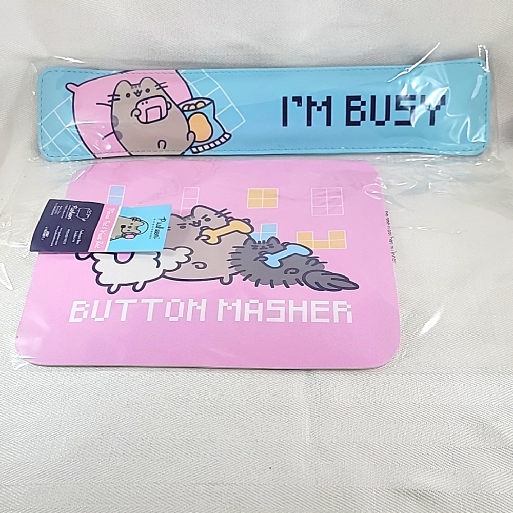 PUSHEEN Mouse pad and arm rest